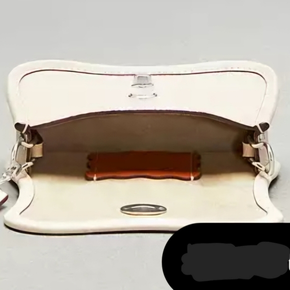 SOLD Coachtopia Cream Leather Mini Wavy Dinky Handbag by Coach - Picture 4 of 16